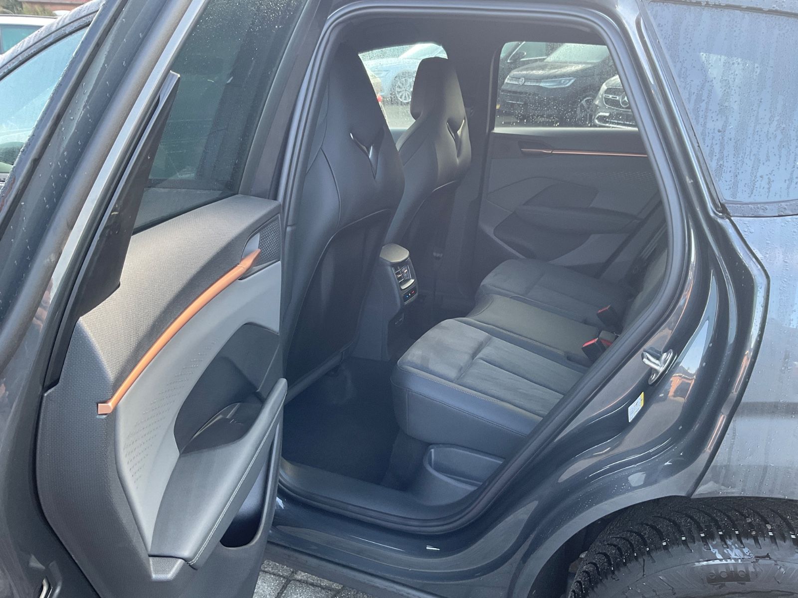 Fahrzeugabbildung CUPRA Terramar 1.5 eTSI DSG,LED,ACC,Kamera,Headup,Navi