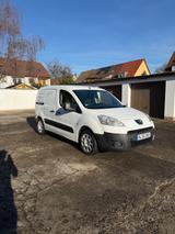 Peugeot Partner 1.6 Diesel Tüv bis 03.27 - Peugeot Partner: 2.0
