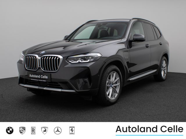 BMW X3 xD30e Kamera HUD Lenkrhzg Stop&Go AHK Sport