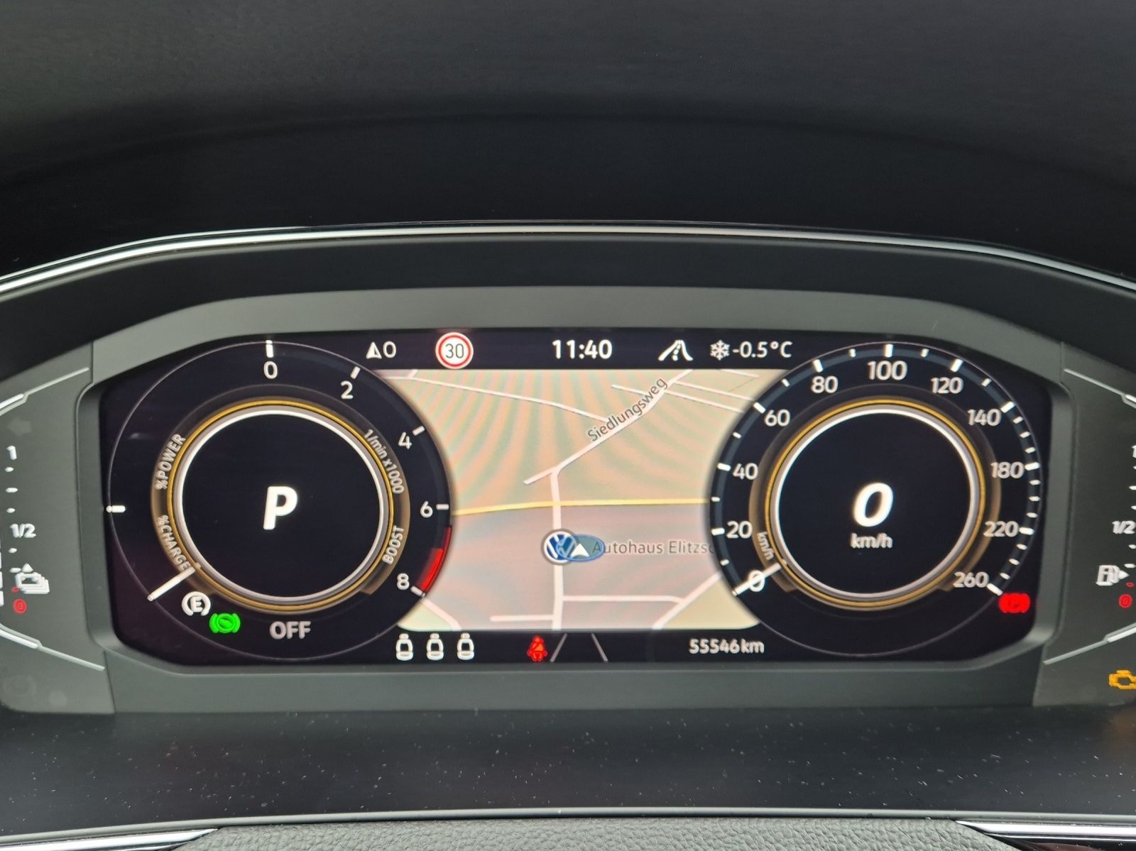 Fahrzeugabbildung Volkswagen Passat Variant GTE R-Line Standhzg MatrixLED AHK