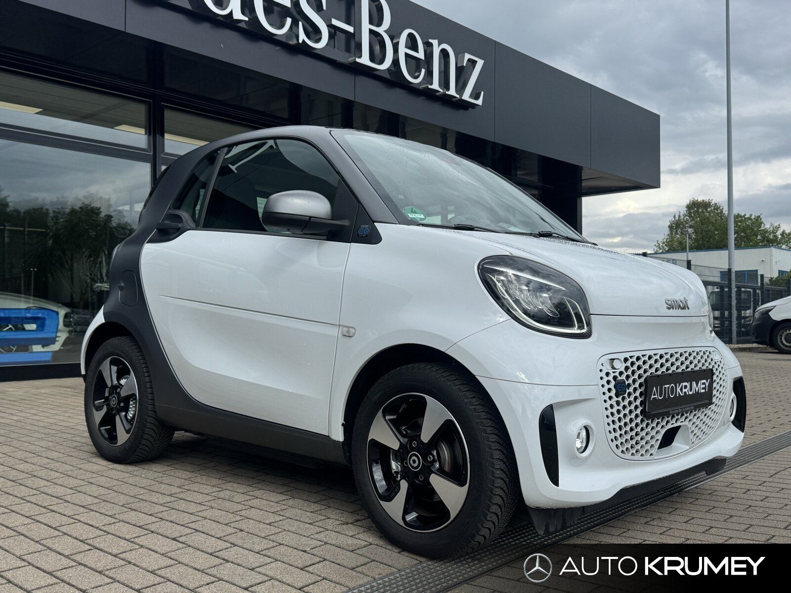 Smart smart EQ fortwo LED+22kw+GlasdachPano.-Dach/BC imagem 2