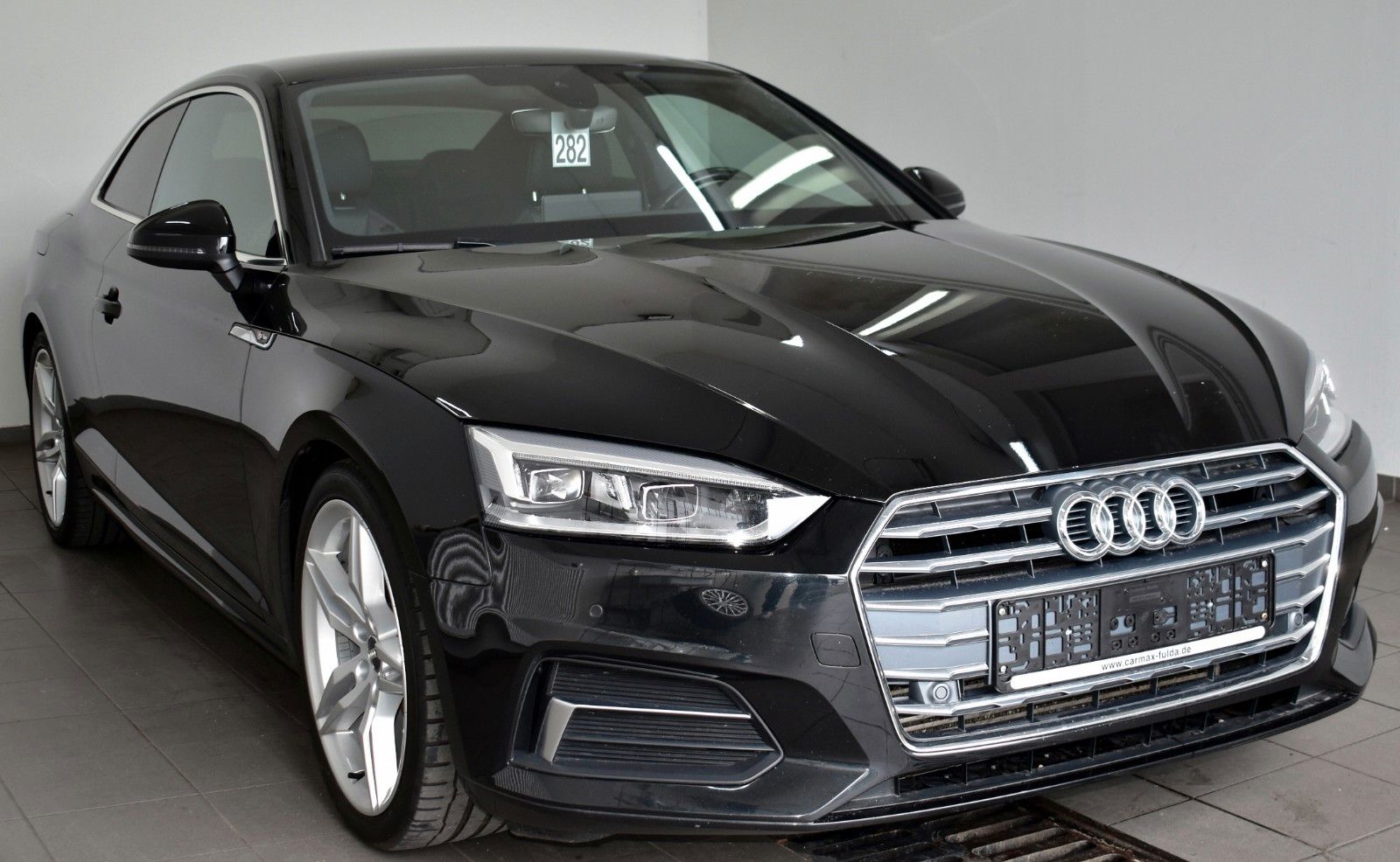 Fahrzeugabbildung Audi A5 Coupe sport S Line T.Leder,Navi,LED,SH,PDC