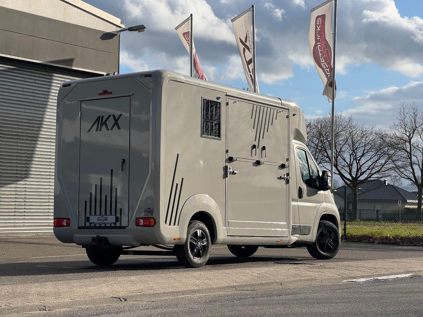 Opel Movano AUTOM. AKX 3- Haras Pferdetransporter