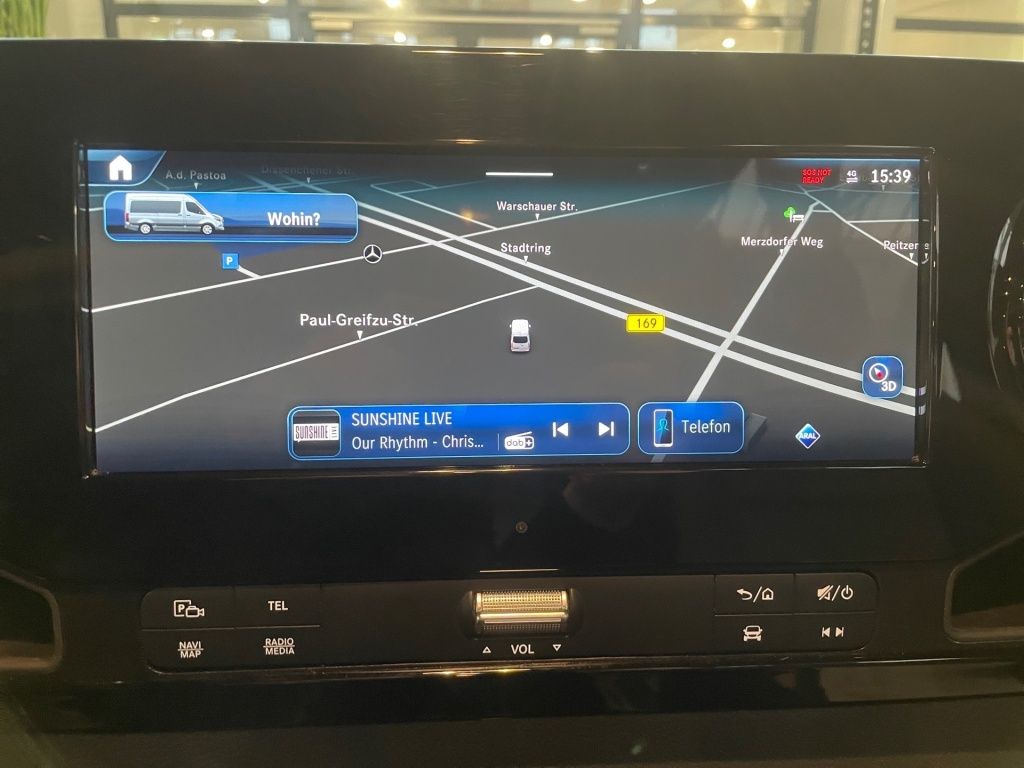 Fahrzeugabbildung Mercedes-Benz Sprinter 317 Kombi L2H2 Mobility Rollstuhl Lift