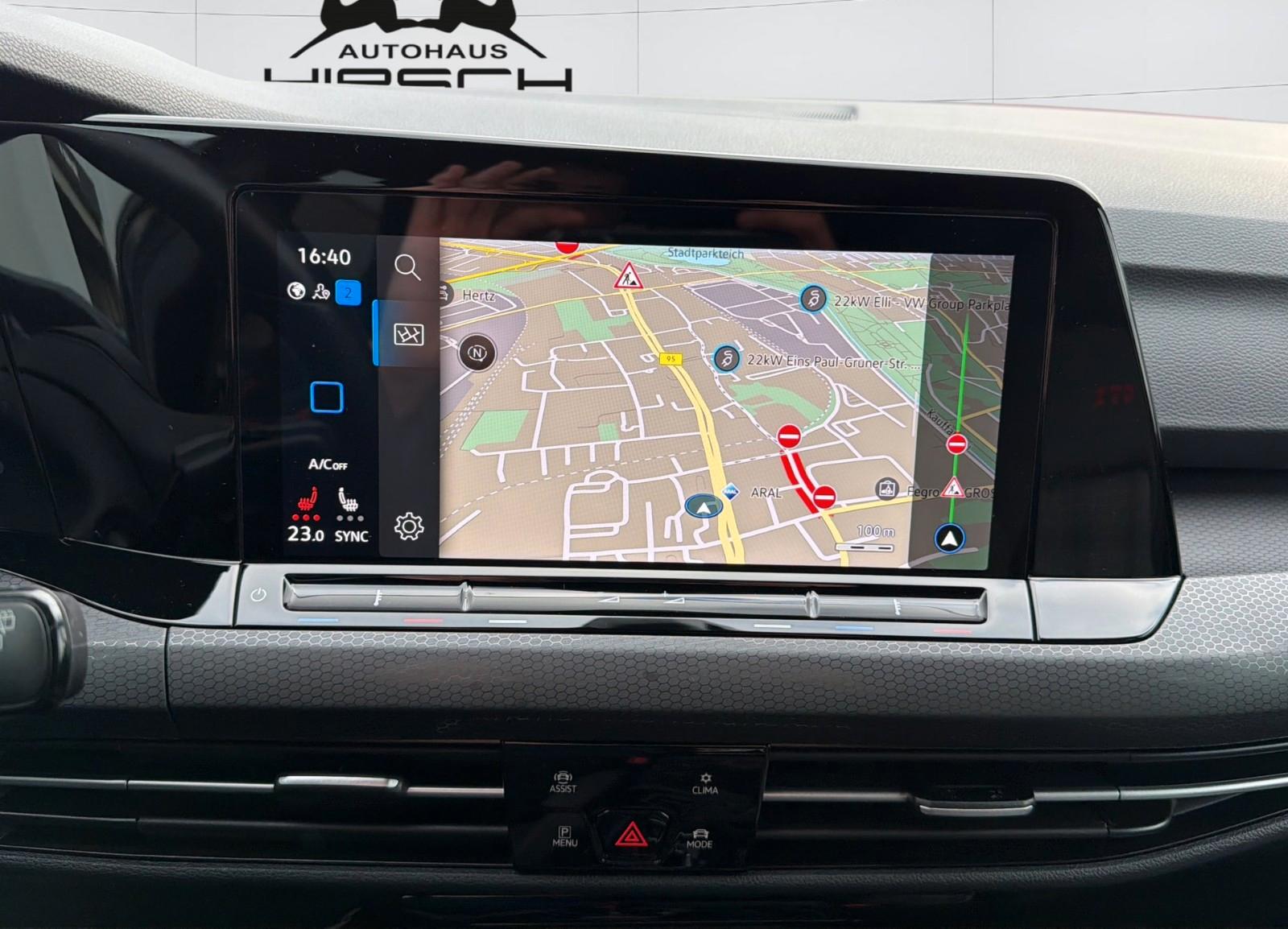Volkswagen Golf VIII Lim. GTI 2.0 TSI 245 PS NAVI SHZ LED, миниатюра 17