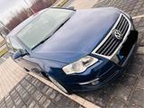 Volkswagen VW Passat 3C, 140 TDI, 1.Hand, Leder, Temp... - Volkswagen Passat: 3c