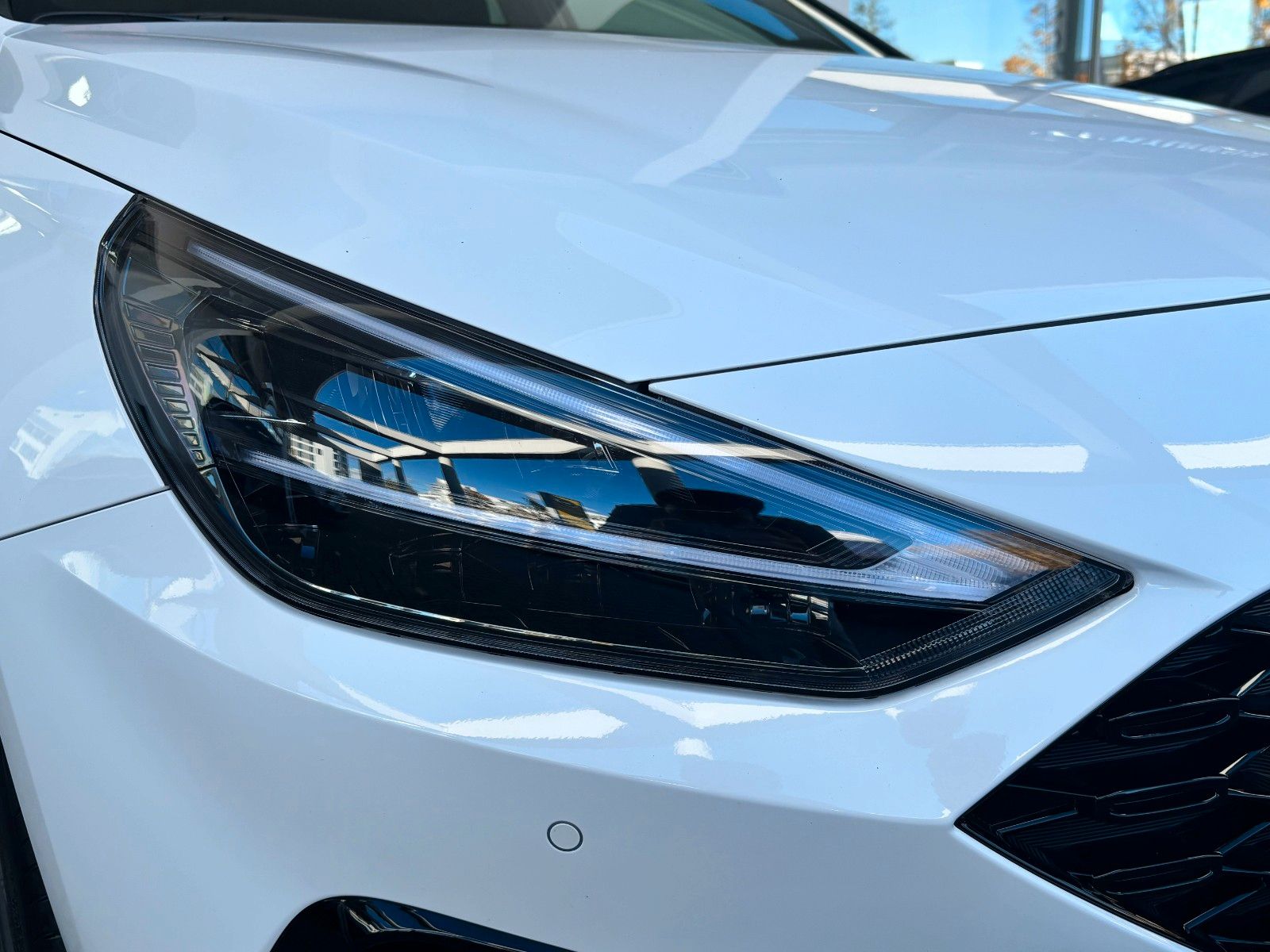 Fahrzeugabbildung Hyundai i30 Advantage Plus-Paket Toterwinkel/Navi!