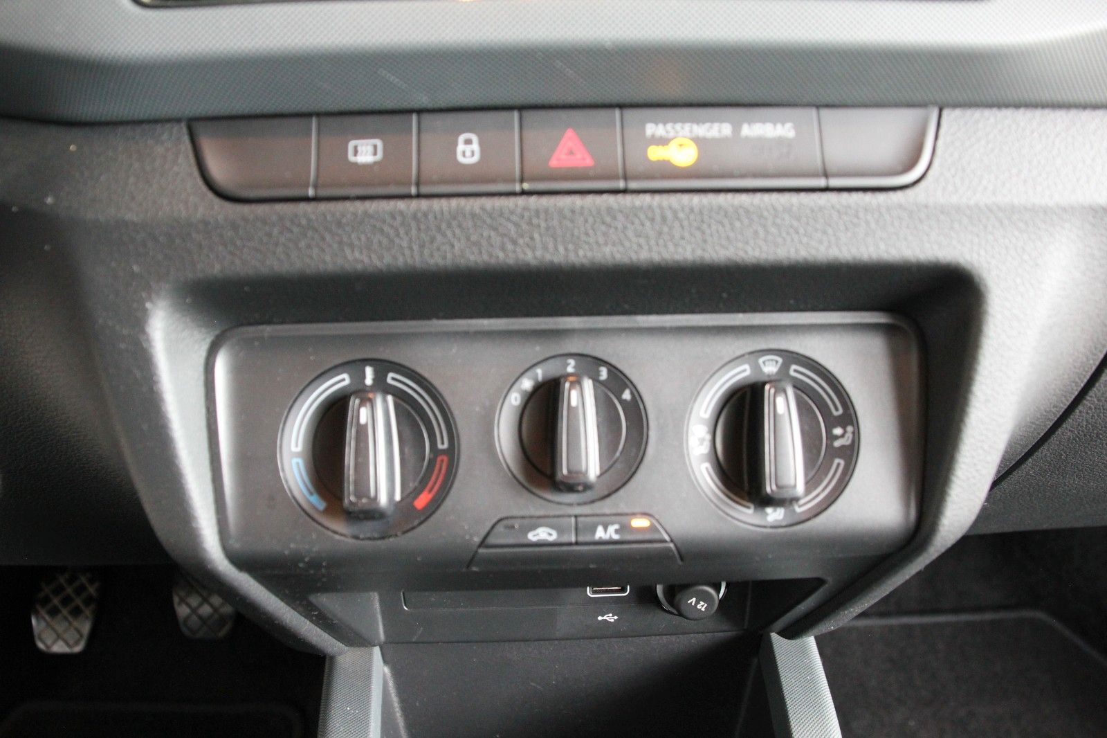 Fahrzeugabbildung SKODA Fabia Combi Active