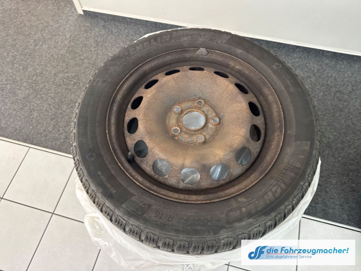 Fahrzeugabbildung Volkswagen Golf VII Variant Allstar BMT 1.4 TSI Sperrdiff.