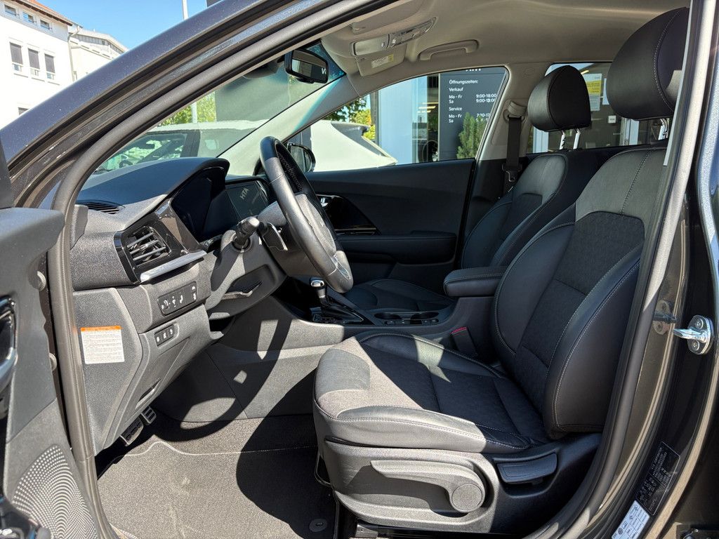 Fahrzeugabbildung Kia Niro 1.6 Plug-in Hybrid Spririt
