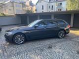 BMW 530d xDrive Touring A - Abstandstemp., AHK, uvm - BMW 530 in Köln