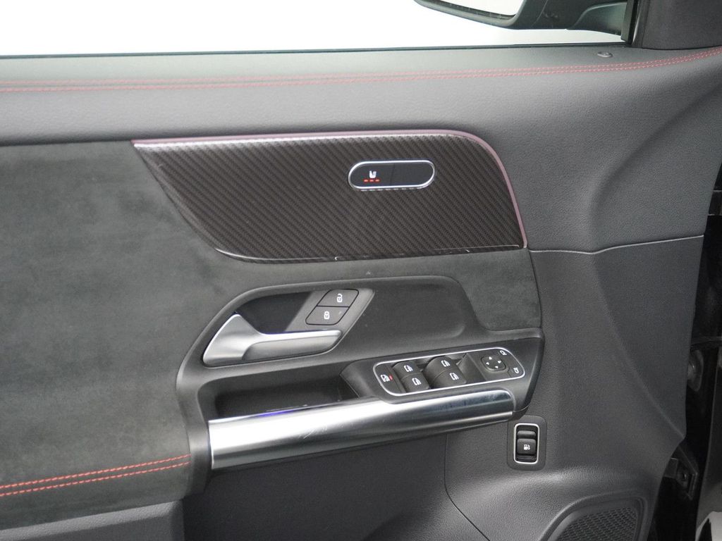 Mercedes-Benz GLA 250 GLA 250e AMG-Line | Sfeerverlichting |