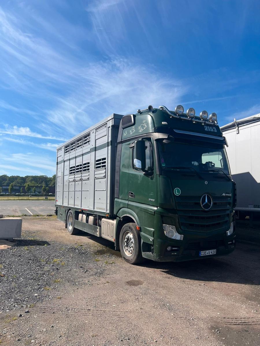 Mercedes-Benz Actros 4 2-Achser 18XX OM471 4x2 Fg