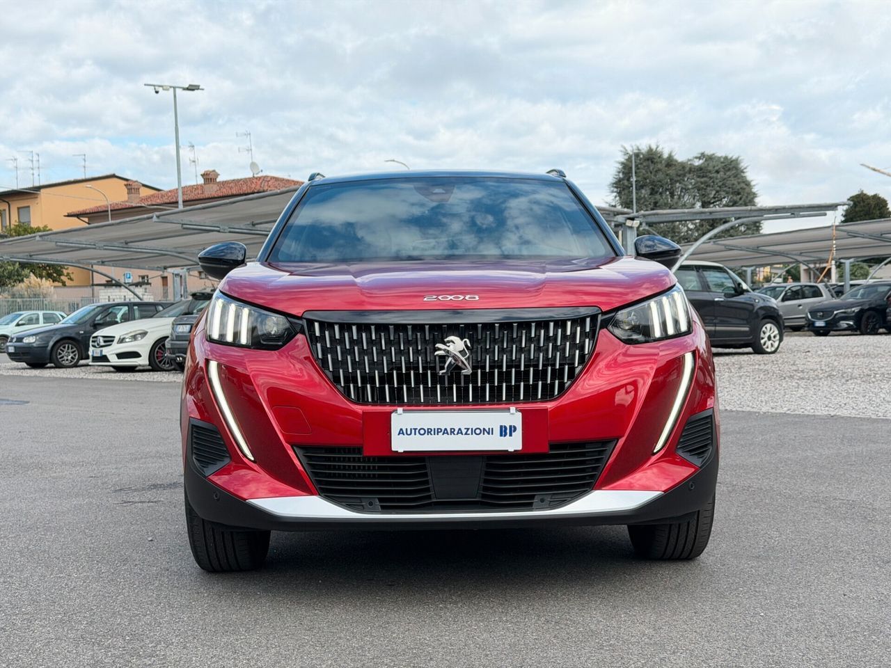 Peugeot 2008 PureTech 130 S&S EAT8 GT imagem 2