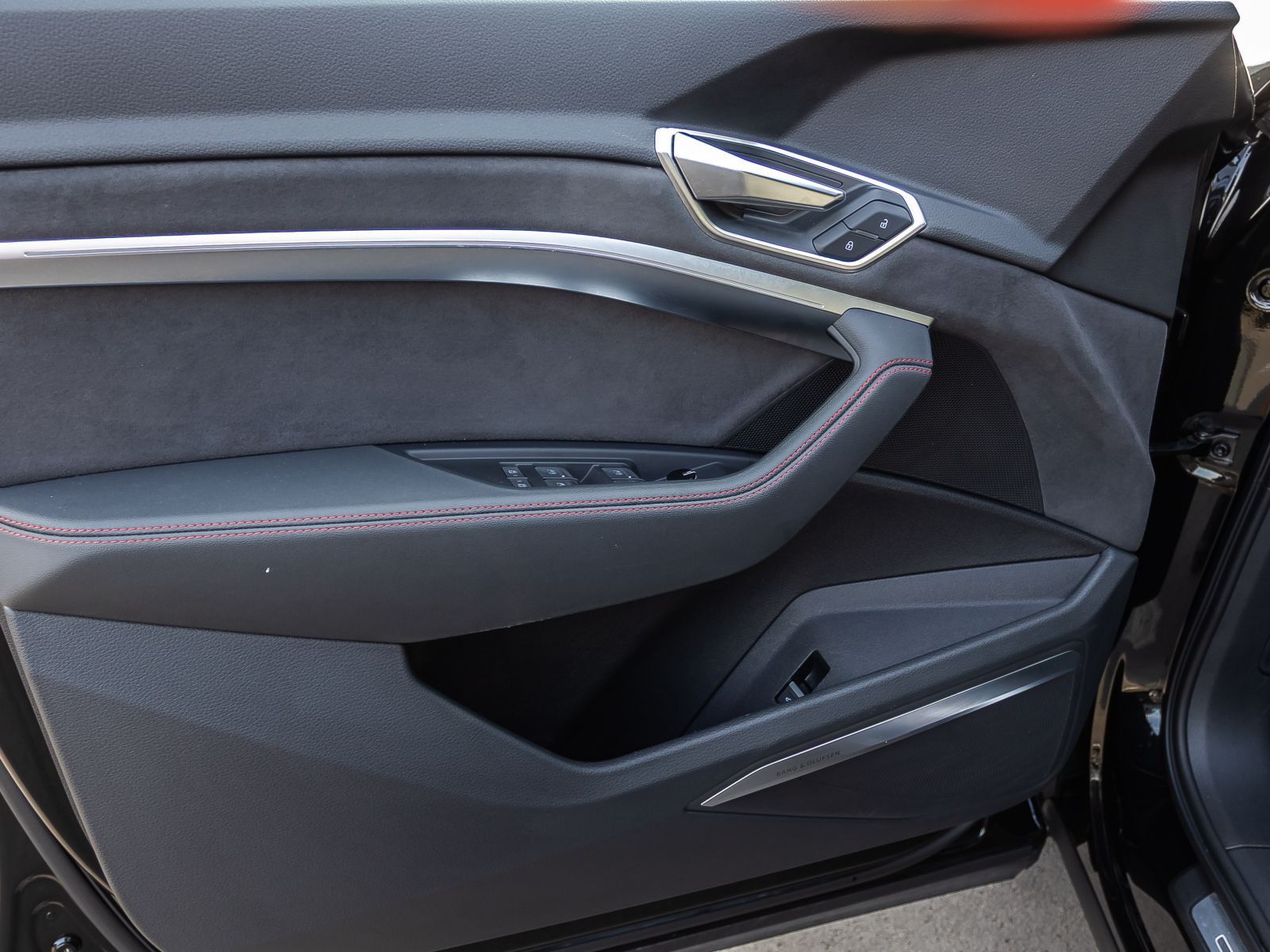 Audi Q8 e-tron S line 50 qu Navi Matrix Panorama AIR  foto 12