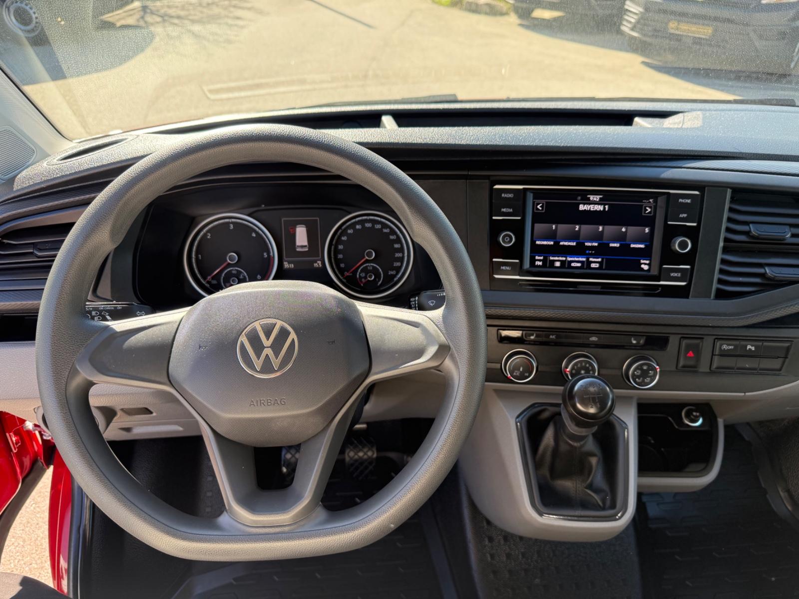 Volkswagen T6.1 Transporter 2.0 TDI LED KAMERA TEMPOMAT STH