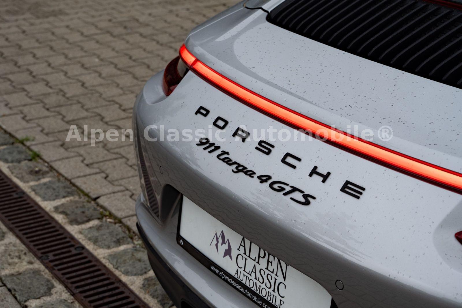 Porsche 991 Targa 4 GTS Lift Bose CarPlay