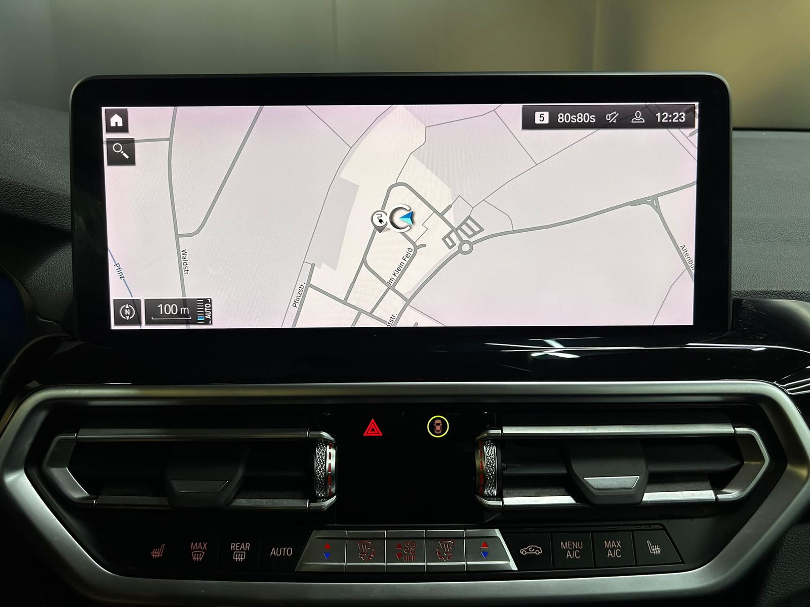 Fahrzeugabbildung BMW X3 30e xDr LED+NAVI+SHZ+KAMERA+HIFI+TEMP+AHK+MF+
