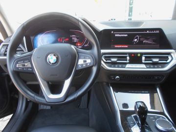 BMW 318 - 6
