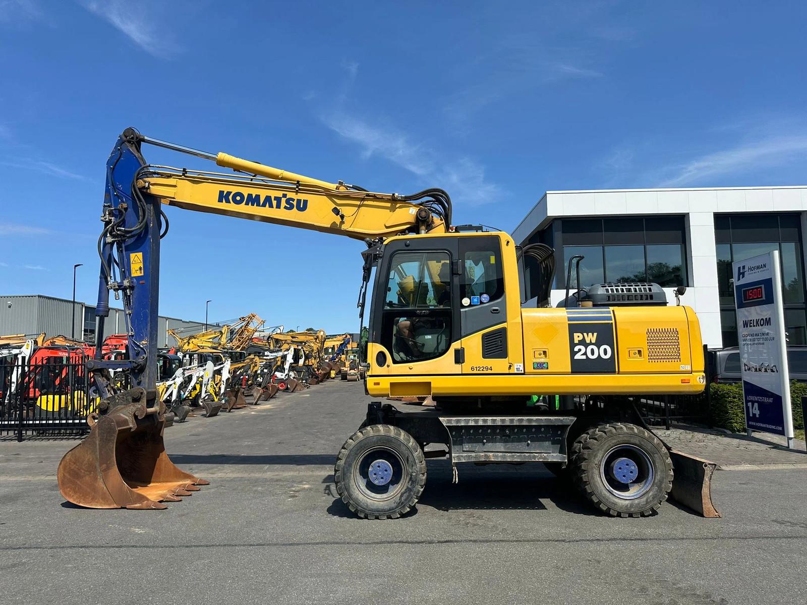 Komatsu PW200-7