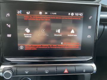 Bild 16 Citroën C3 PureTech 1.2 Shine AUTOMATIK/PDC/Alufelge /R