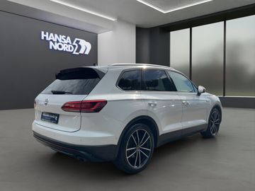 Volkswagen Touareg - 6