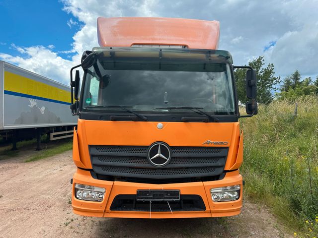 Mercedes-Benz ATEGO 1330