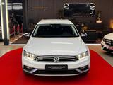 Volkswagen VW Passat Alltrack BMT 2.0TDI/4MOT/AHK/ACC/LED - Volkswagen Passat Alltrack aus 2016