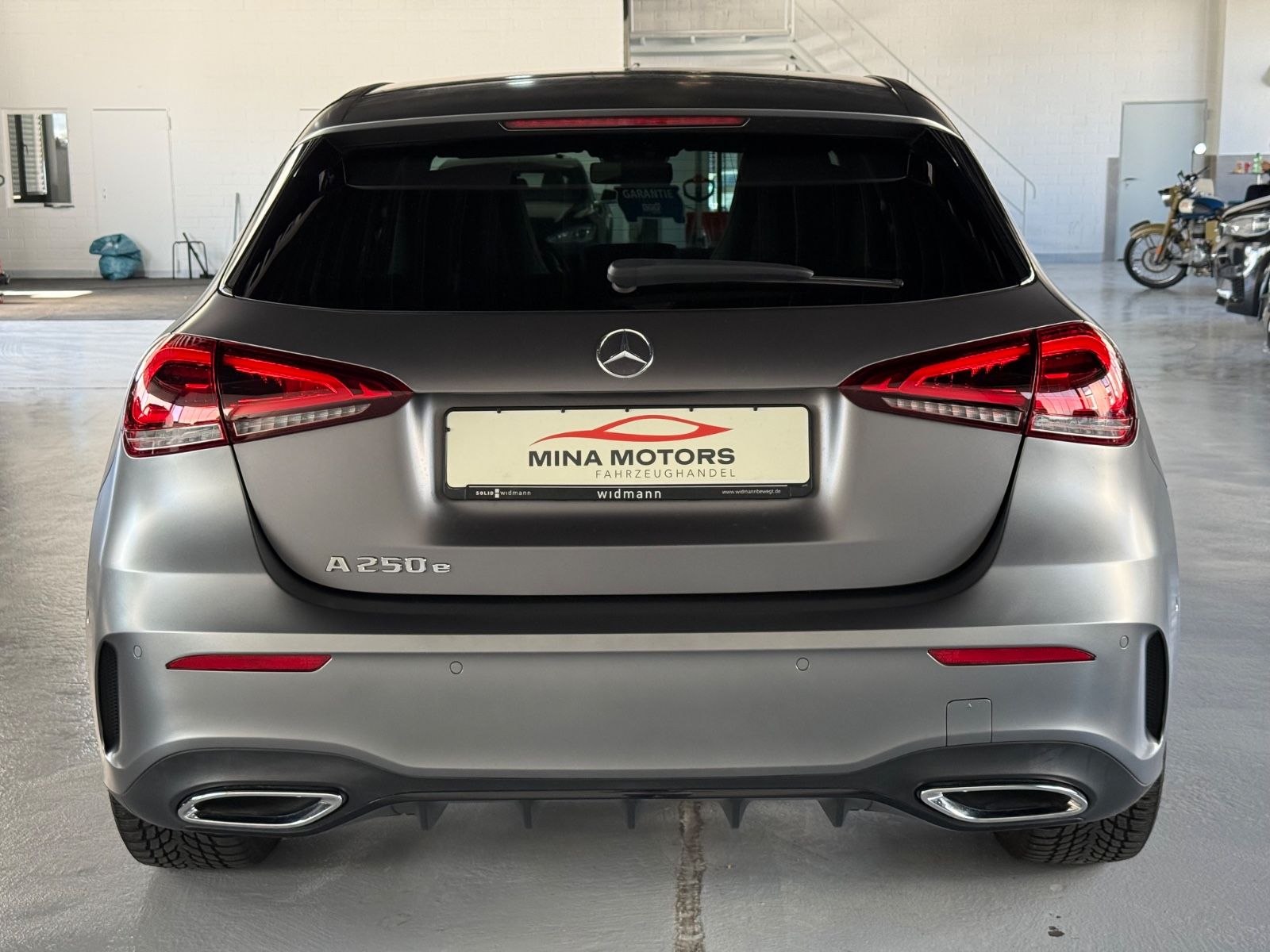 Mercedes-Benz A 250e AMG Line LED Night Widescreen Assit foto 5