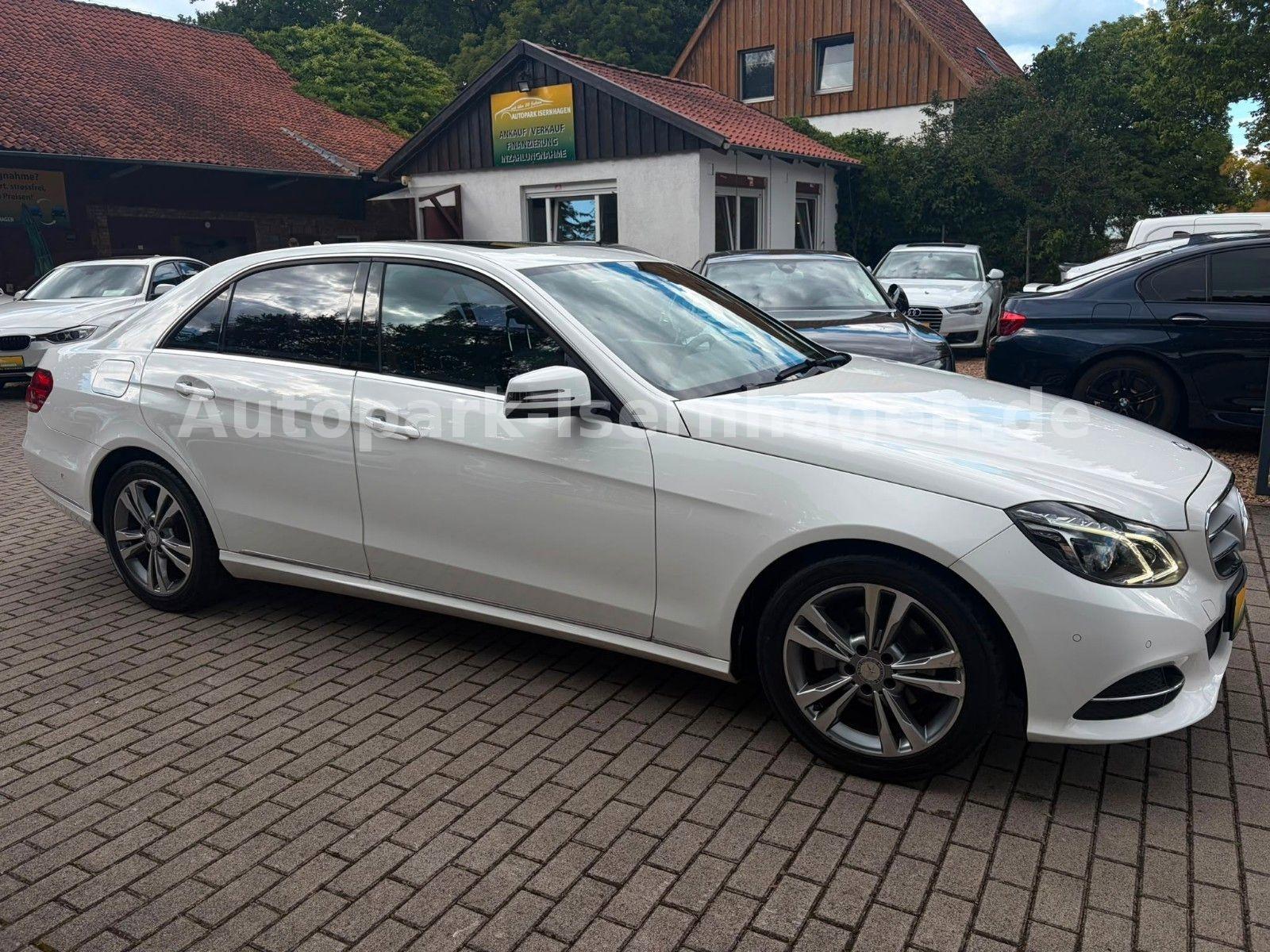 Mercedes-Benz E 220 CDI AVANTGARDE*FL*Leder*4xSHZ*S-Dach*Xenon