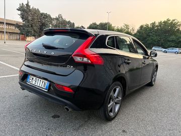 Volvo V40 - 9