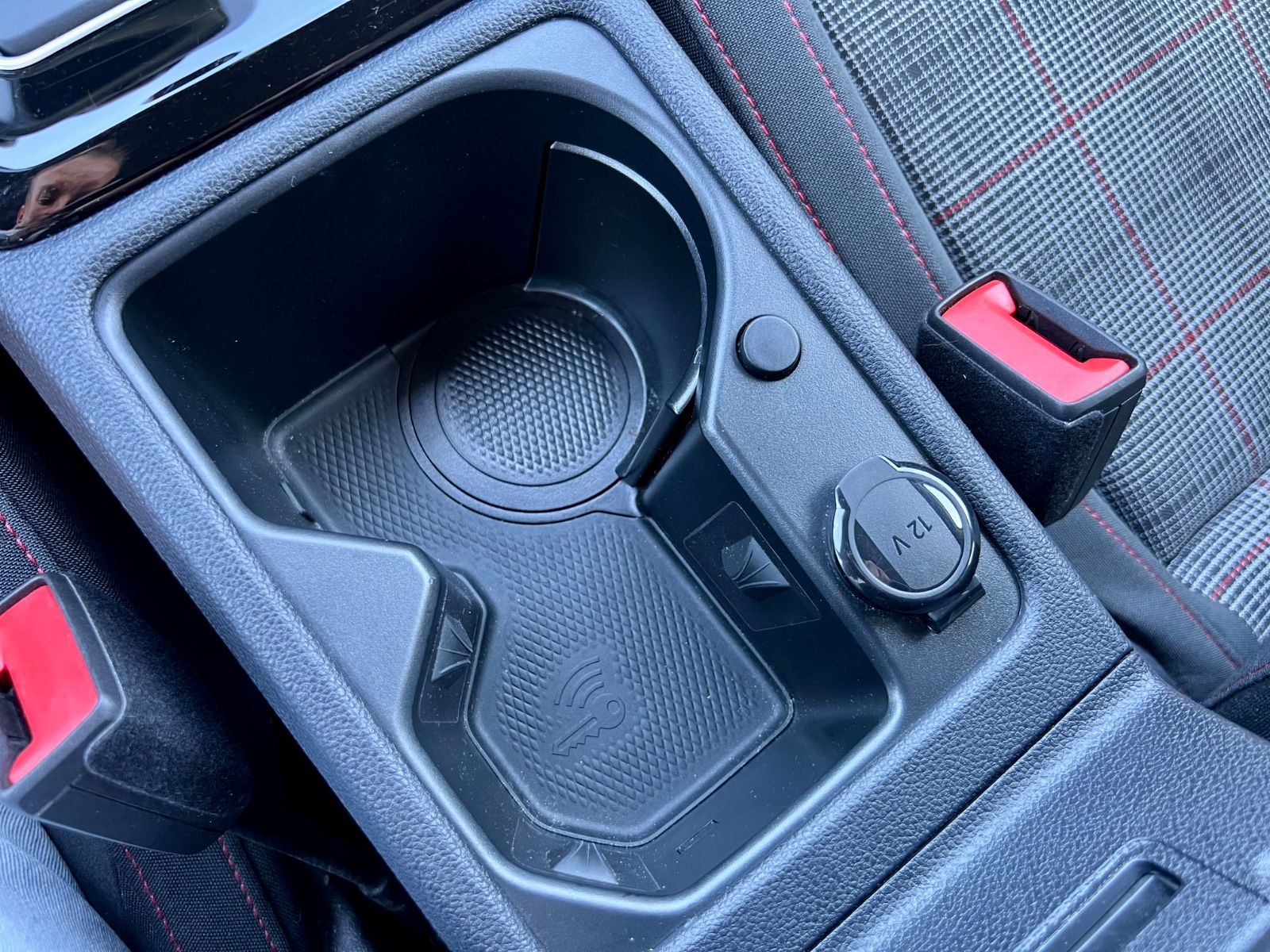 VW Golf VIII Lim. GTI AAC SHZ NAVI CARPLAY