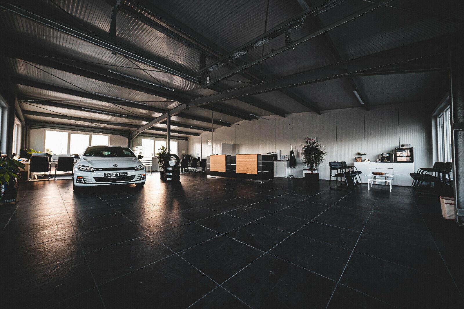 showroom-image-main