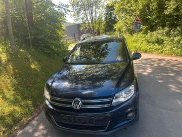 Volkswagen Tiguan - 3