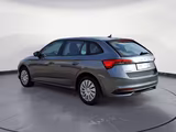 Skoda Scala 1.0 TSI Essence - Skoda Scala mit Benzin-Antrieb: Kombi, Schaltgetriebe