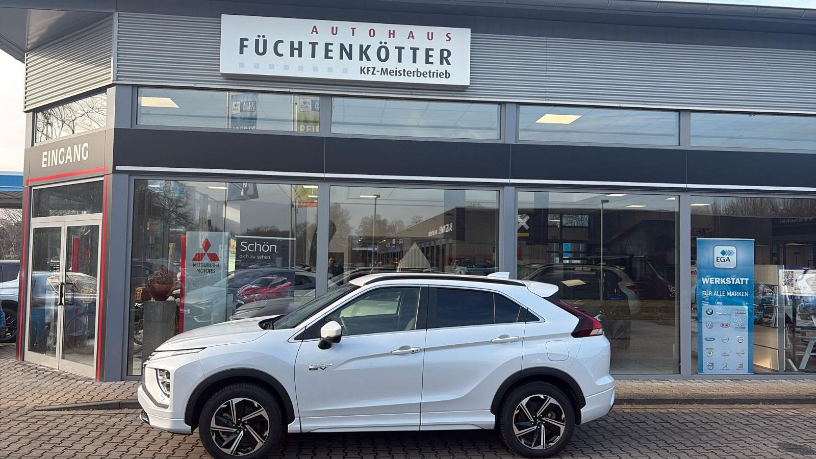 Mitsubishi Eclipse Cross Plus Select Black Hybrid 4WD