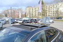 VW Arteon 2.0 TDI R-Line Pano Leder Navi LED CAM