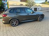 BMW X5 45e,M-Sp.HuD,Pano,B&W,Gar 11/27,Serv.6/28inkl - BMW X5: 4.6