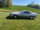 Mercedes-Benz SL 300 - Mercedes-Benz SL aus dem Jahr 1990