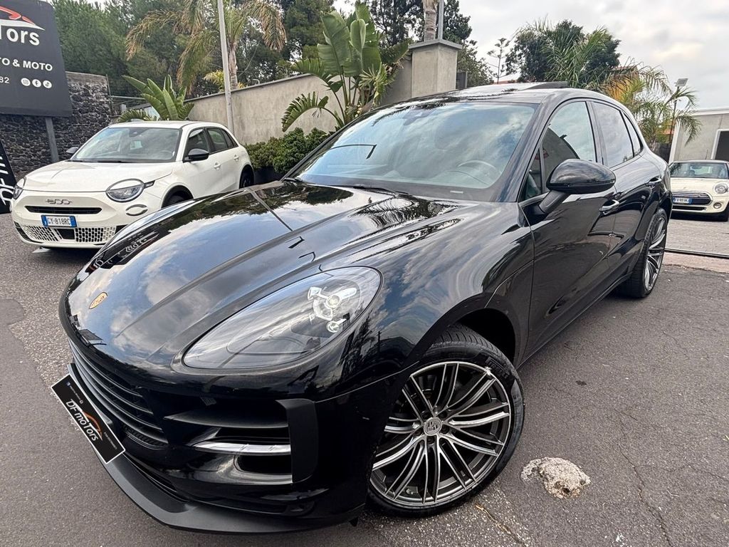 Image of Porsche Macan