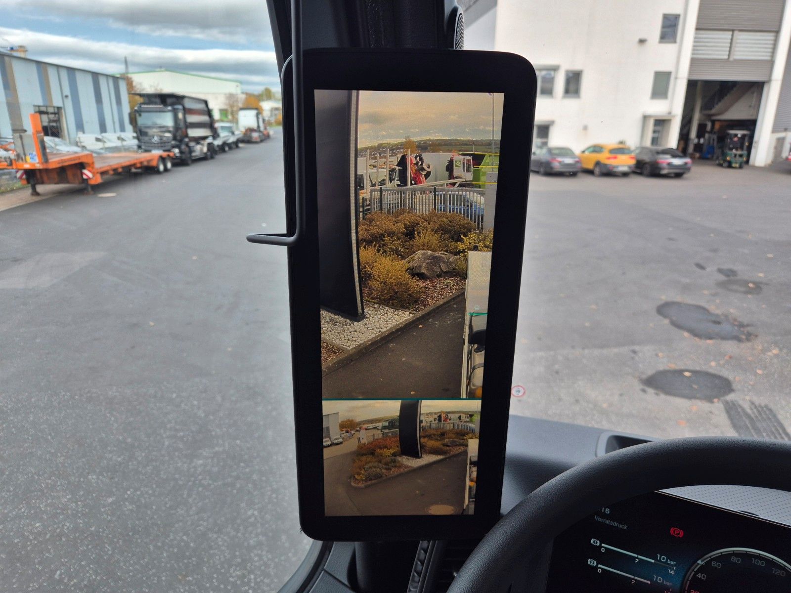 Fahrzeugabbildung Mercedes-Benz Arocs 2551 L 6x2/4-4 HAD HIAB ULT21S56 AHK