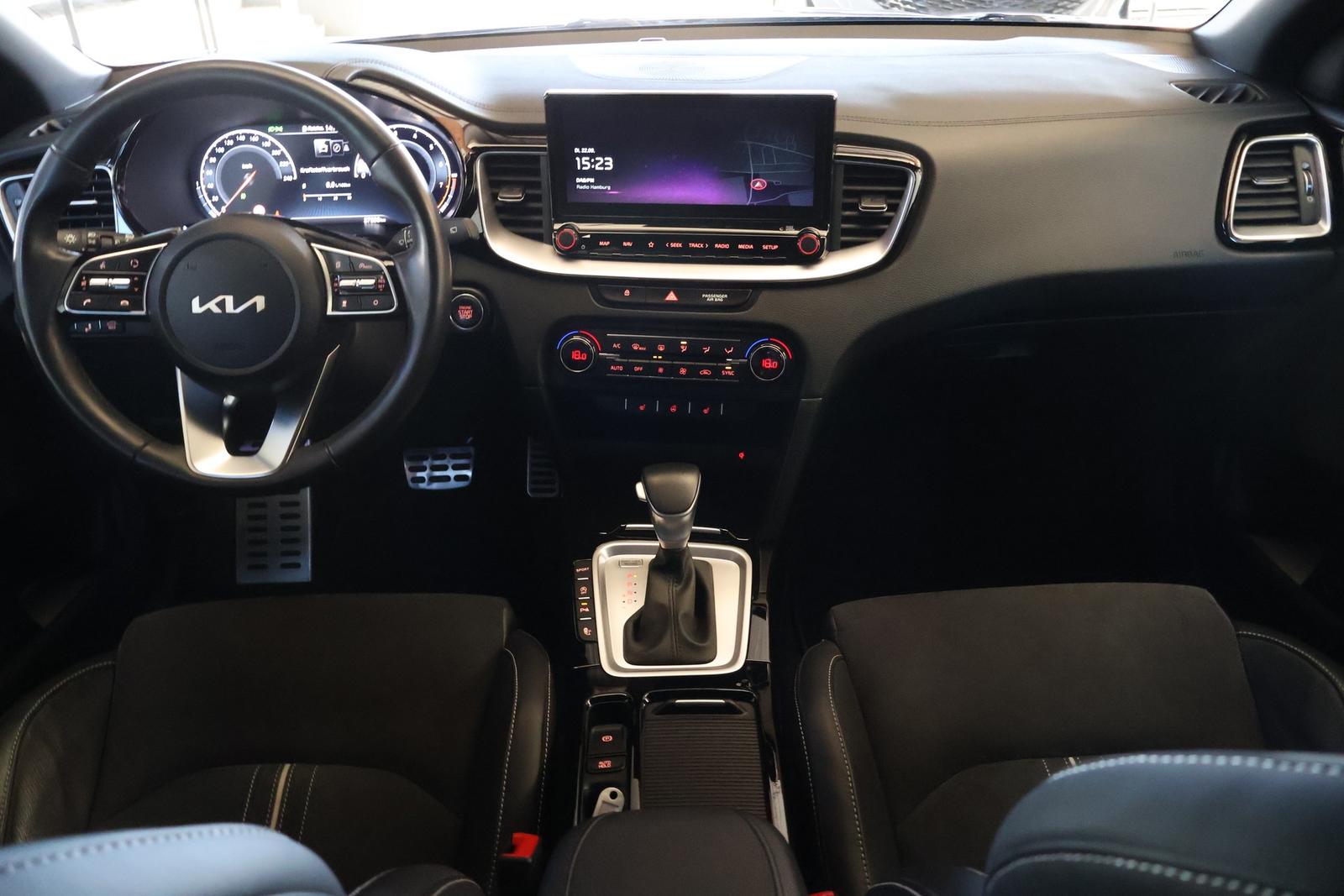 Kia XCeed 1.6 T-GDI Black Edition Bi-LED AHK Kamera