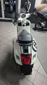 Vespa GTS 300 ABS - VESPA GTS
