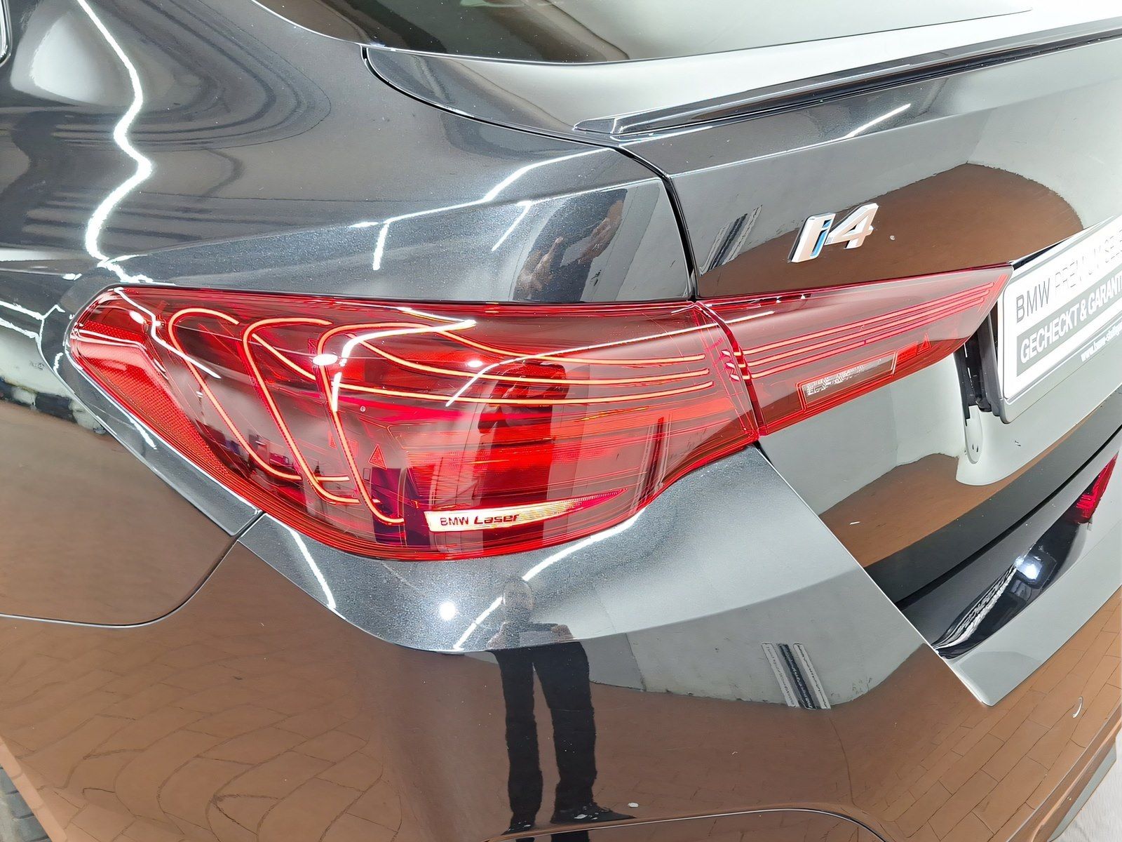 BMW i4 - Bild 10