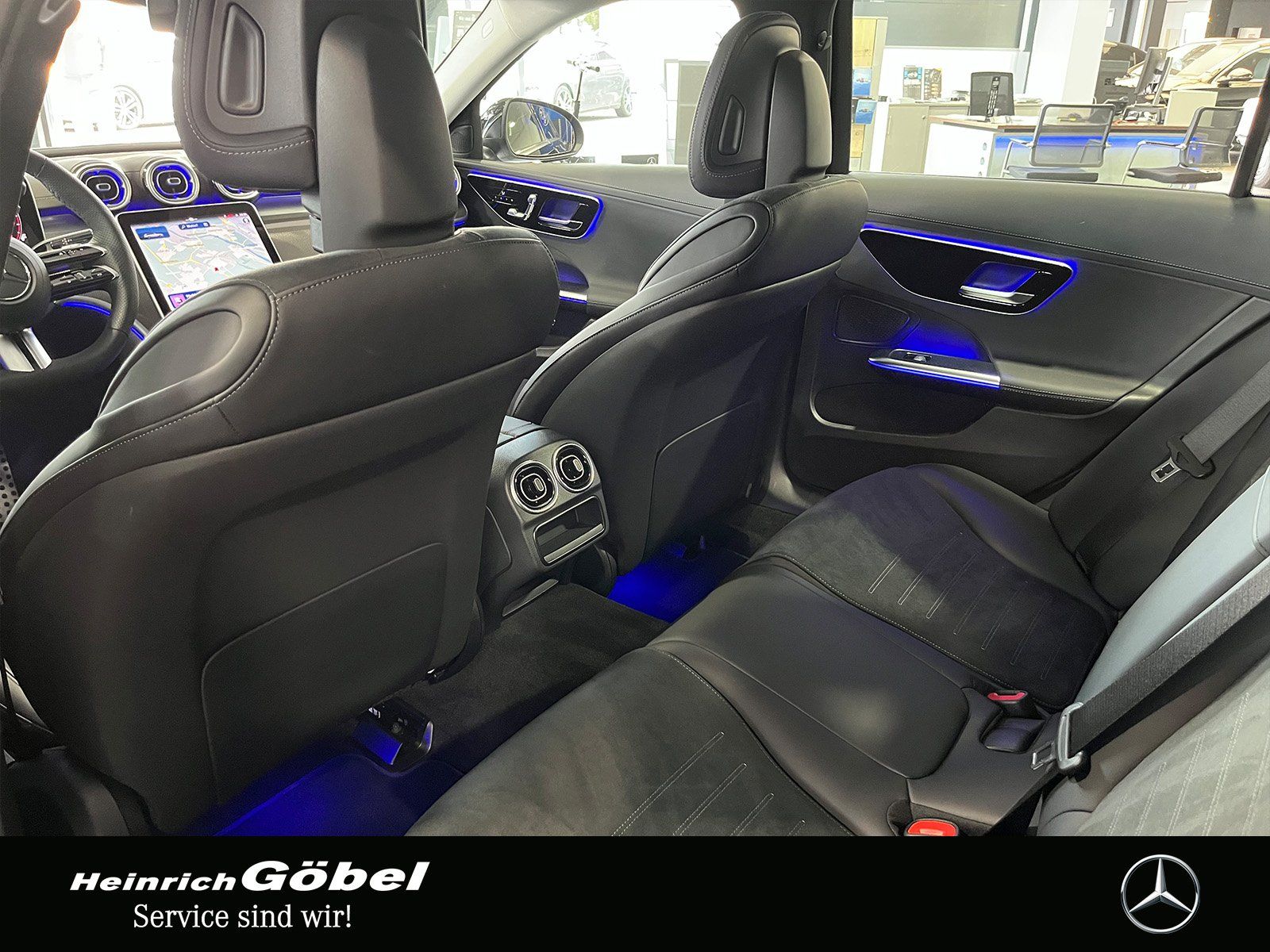Fahrzeugabbildung Mercedes-Benz C 300 T 4M AMG+FAHR-ASSIST+KAMERA+LED+MEMORY+