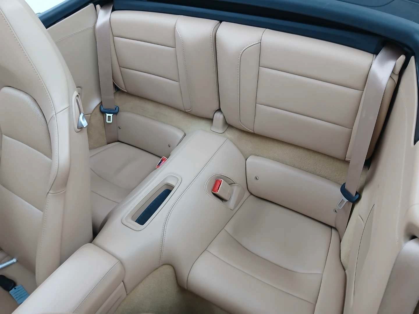 Fahrzeugabbildung Porsche 911 Carrera 4S Cabrio BOSE S.AGA Memory Sitzbel.