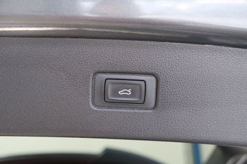 Audi Q7 - 12