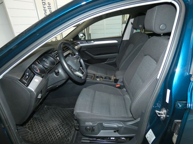 Passat Variant 1.5 TSI Business AHK SHZ ACC