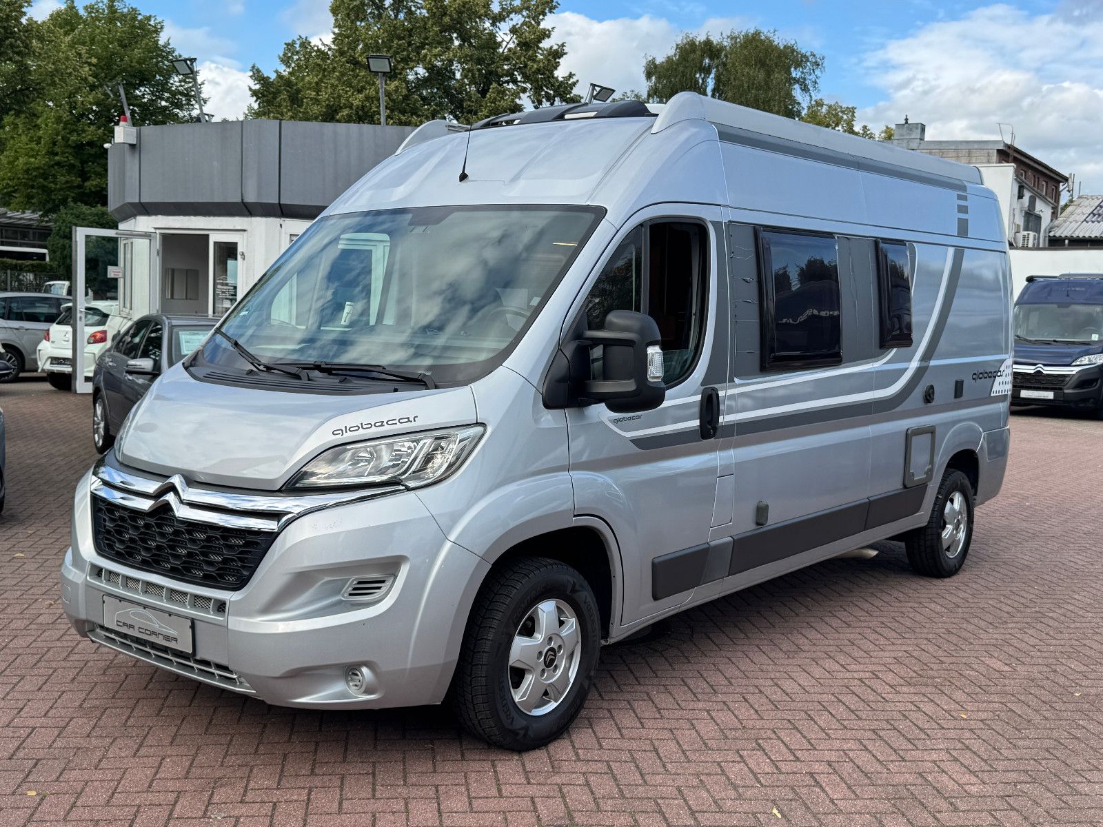 Fahrzeugabbildung Globecar GLOBESCOUT 600 TV SAT AHK NAVI KAMERA INVERTER