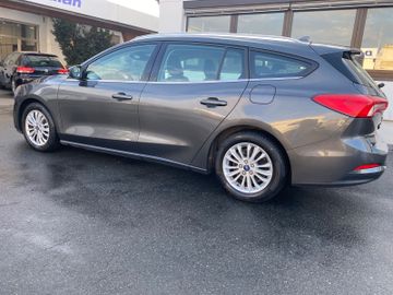 Ford Focus - 8